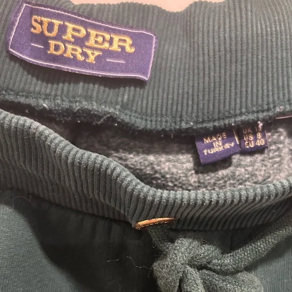 Jogging pants - Picture 2 of 2